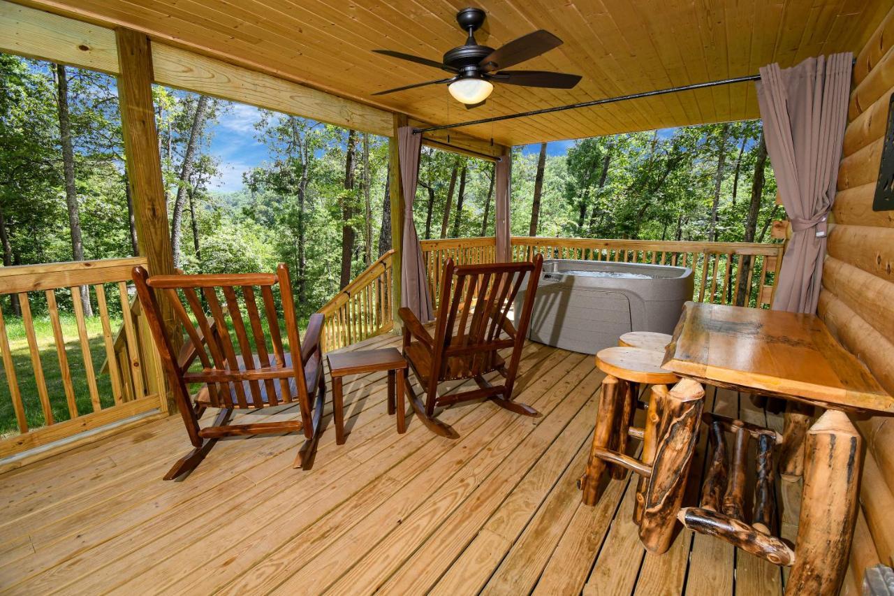 Gatlinburg - Honeymoon Hideaway Villa Exterior foto